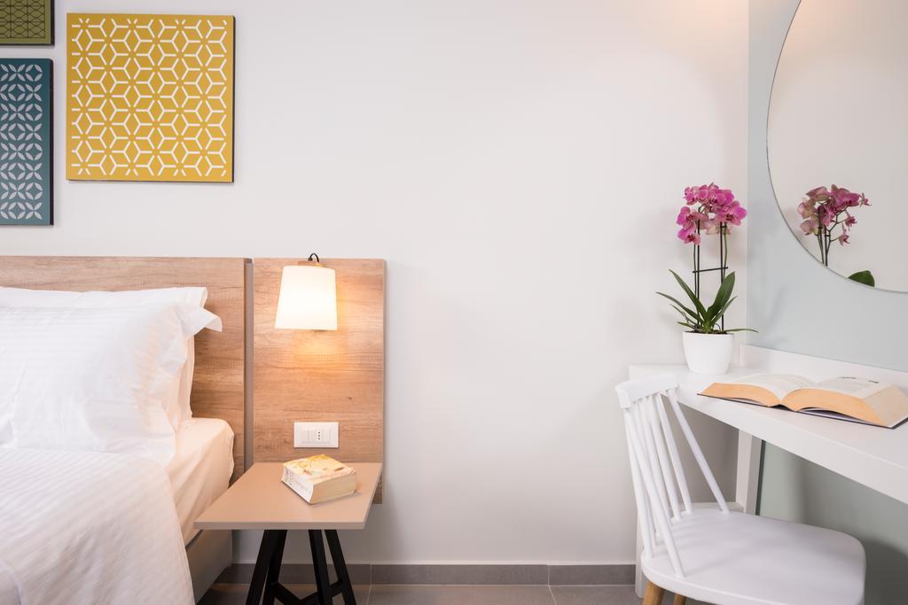 Irini Stalos Apartments Bagian luar foto
