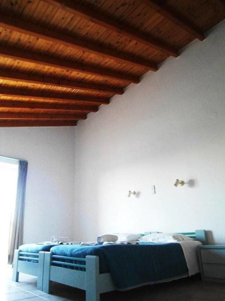 Irini Stalos Apartments Bagian luar foto