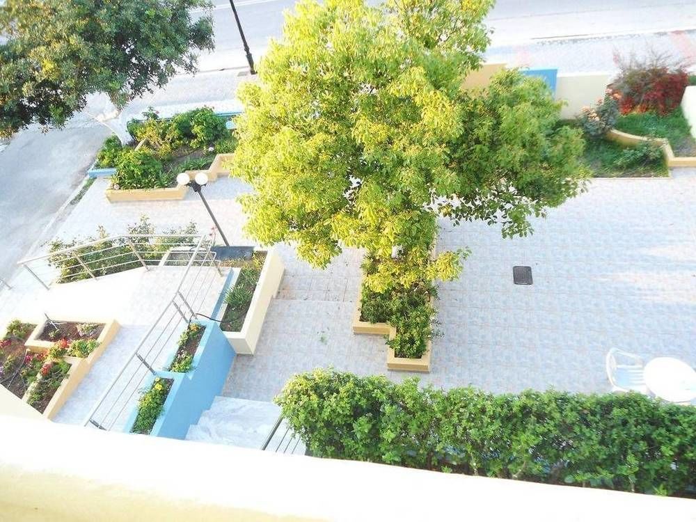 Irini Stalos Apartments Bagian luar foto