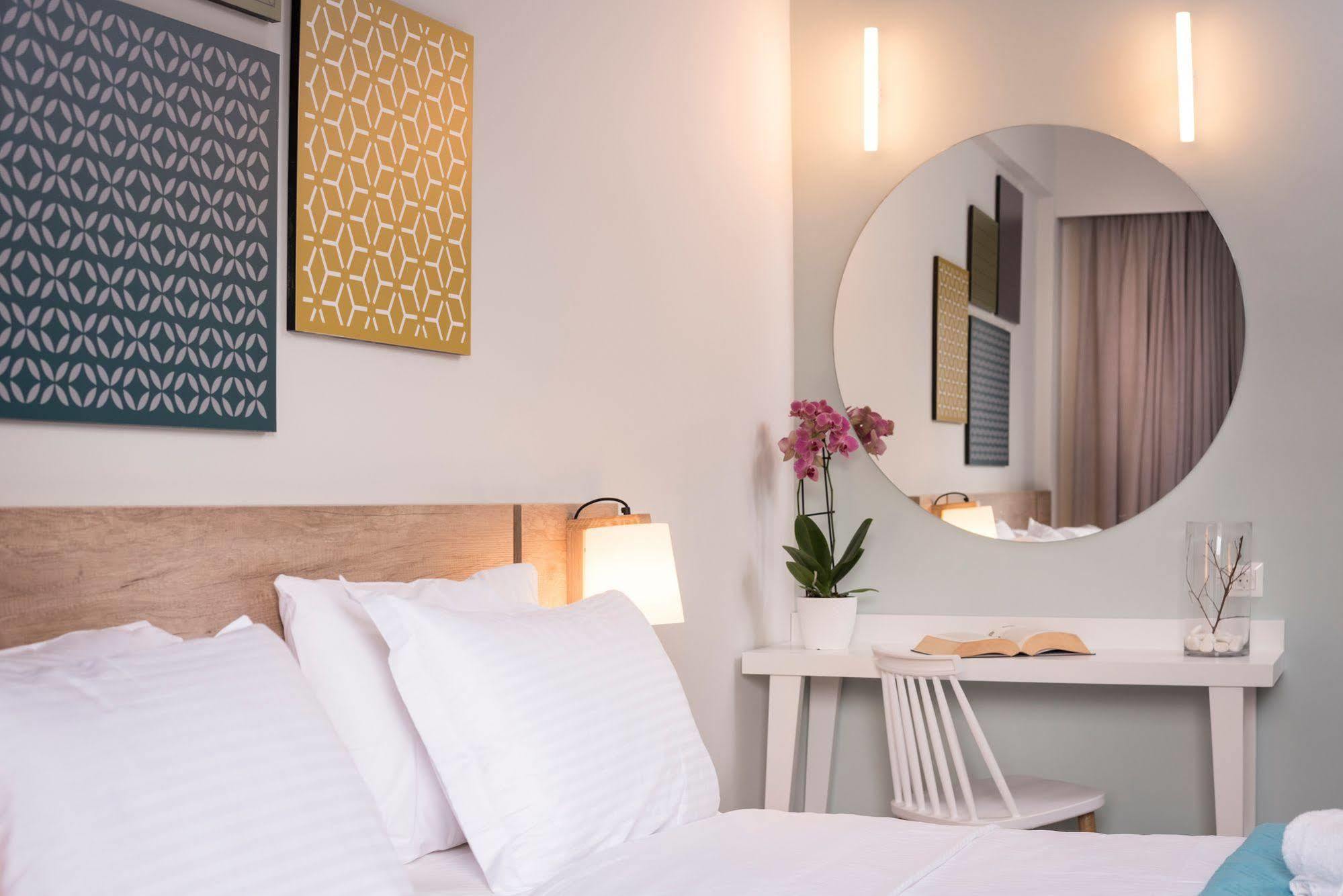 Irini Stalos Apartments Bagian luar foto
